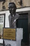 popiersie Piłsudskiego